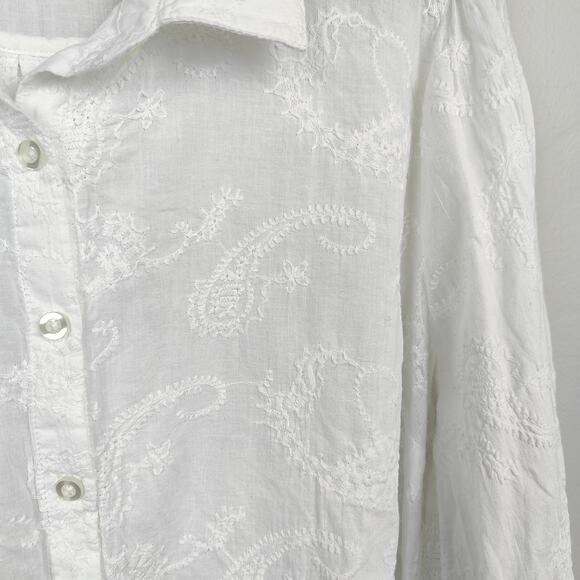 Torrid Embroidered Button Up Shirt Womens 3X White Cotton Paisley Top Preppy - Picture 4 of 8